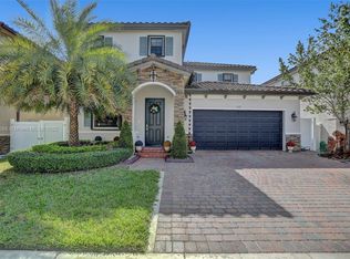 3522 W 93rd Pl, Hialeah, FL 33018