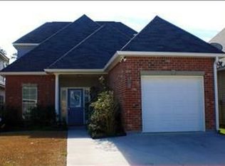 321 Lismore Ln, Covington, LA 70433