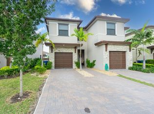 25340 SW 108th Ave, Homestead, FL 33032