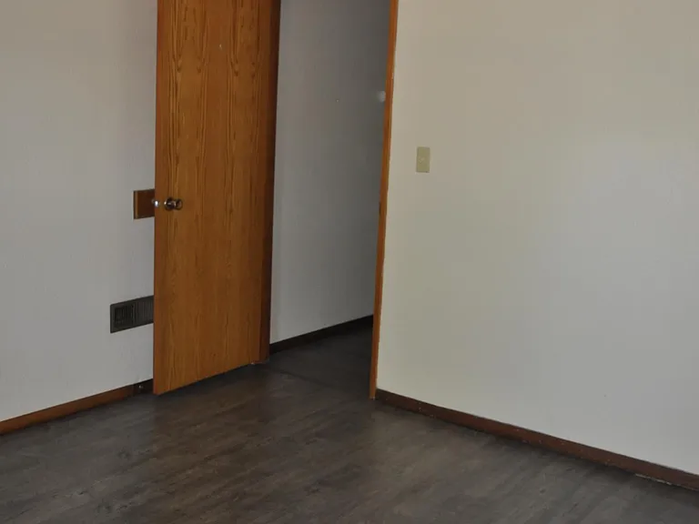 3107 NW Grant Ave — Photo 7
