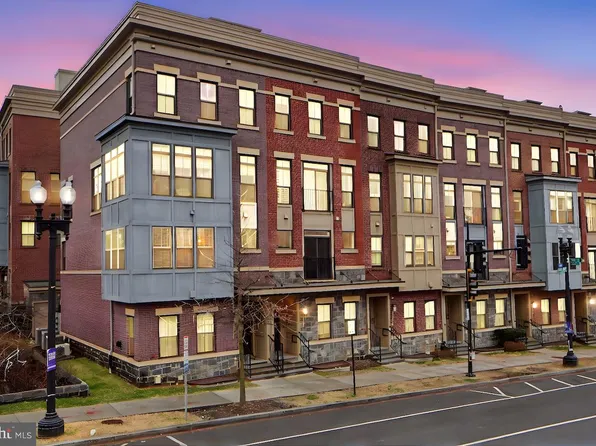 7227 Georgia Ave NW Unit 17B, Washington, DC 20012