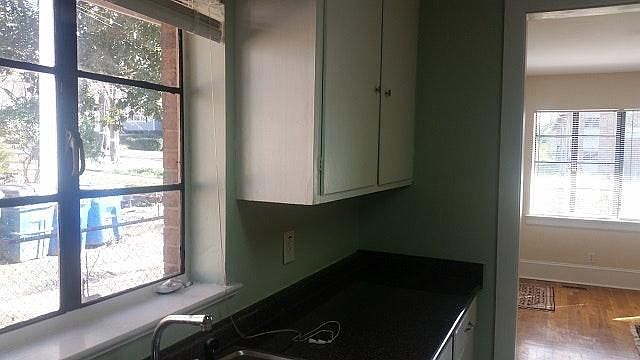 kitchen to living room