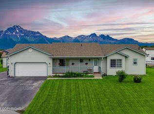1372 N Angus Loop, Palmer, AK 99645