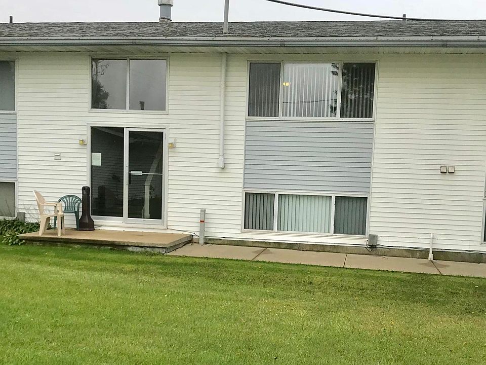 1st image of 114 McCarren Dr