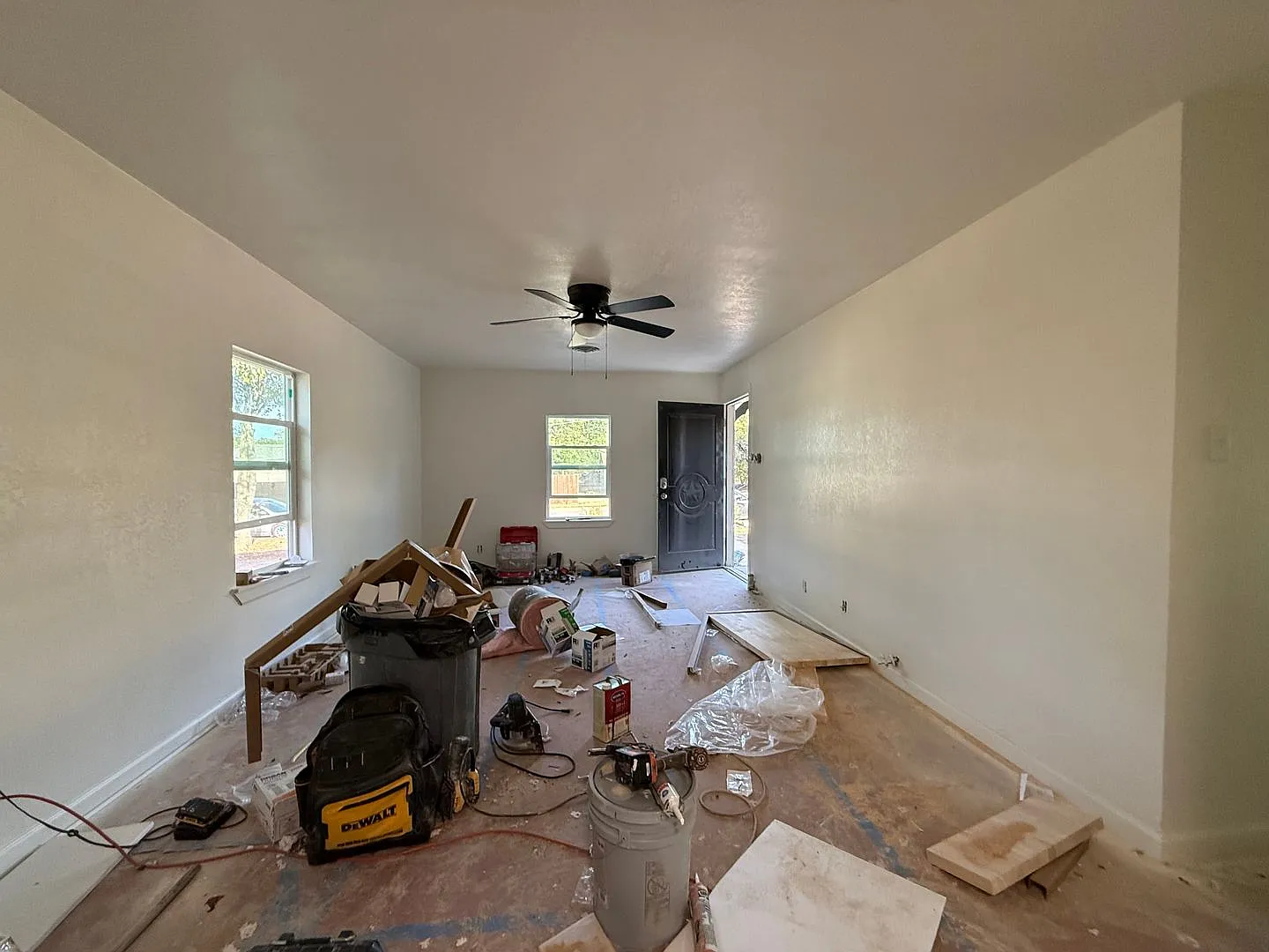 Remodeled 3 Bedroom 2 Bath in Belton - Close to Elementary School — Photo 3
