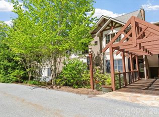 Logging Horse, Burnsville, NC 28714