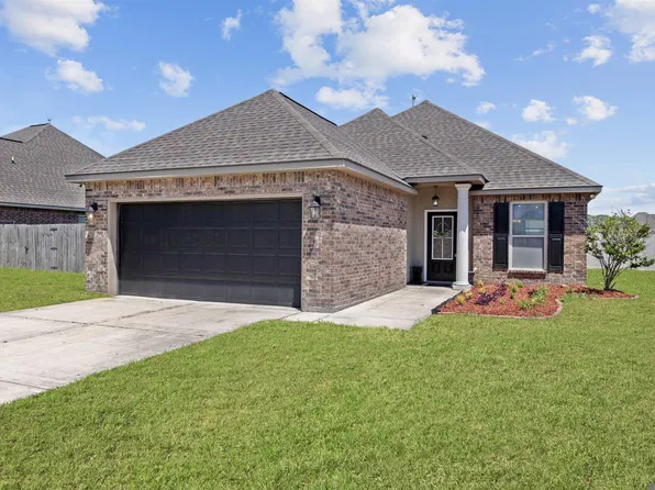 102 Caddo Ct, Lafayette, LA 70506