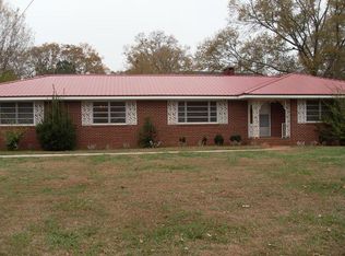 314 W College St, Bowdon, GA 30108