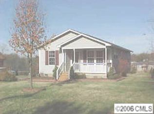405 Kelly Ave, Mooresville, NC 28115