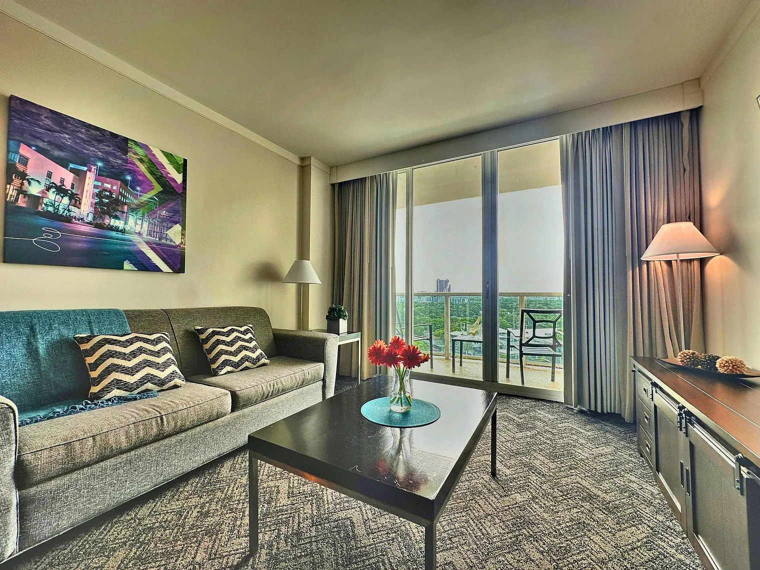 1 bed, 1.0 bath, $6,206 — Photo 2