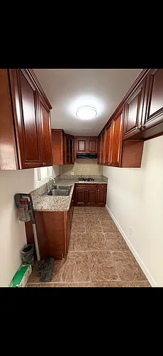 516 E Maple St #2 Photo 1