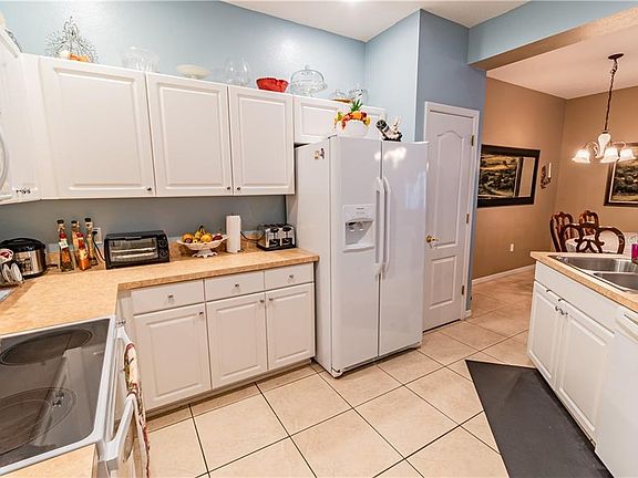 5th image of 3491 Home Town Ln