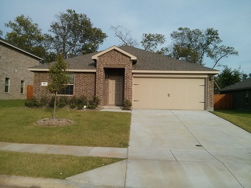 1st image of 3304 Dumas Dr