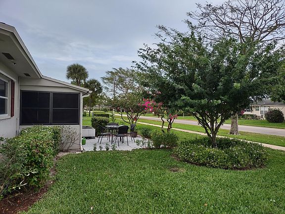 3rd image of 2761 Emory Drive W #A