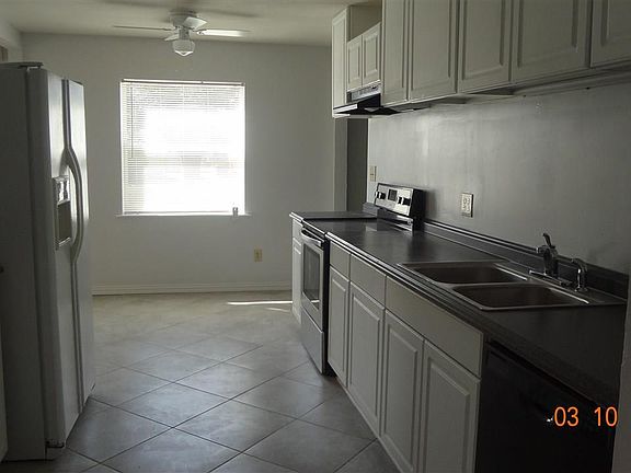 3rd image of 1017 Lanelle St