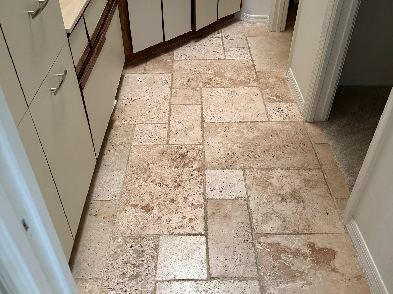 2 bed, 1135 sqft, $2,400 — Photo 4