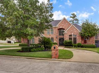 17622 Shadow Valley Dr, Spring, TX 77379