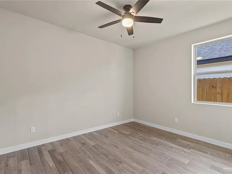 4809 S Markland Ave — Photo 19