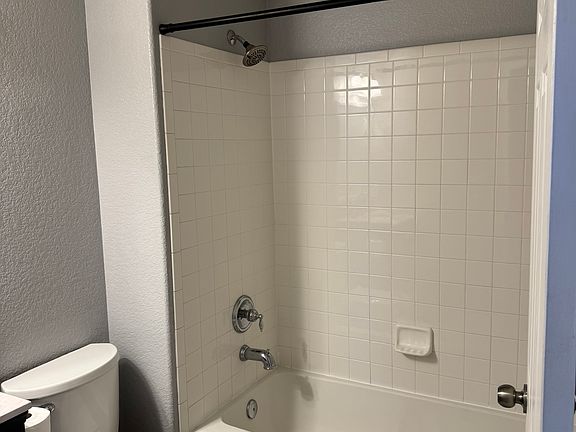 4th image of 16346 E Fremont Ave APT 9