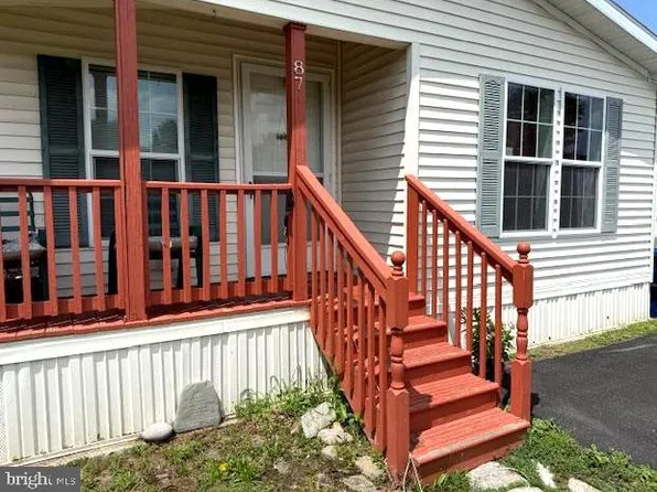 87 Ridge Rd, Quakertown, PA 18951