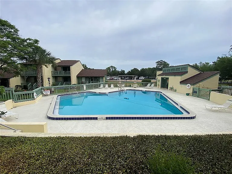 195 Clubhouse Blvd — Photo 34