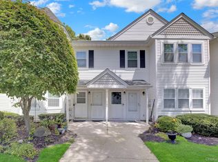 4 Country View Lane, Middle Island, NY 11953