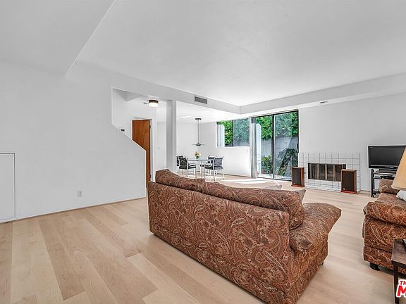4th image of 4249 East Blvd APT 6