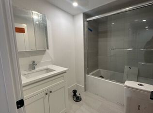 19 Greylock Rd #13-4, Allston, MA 02134