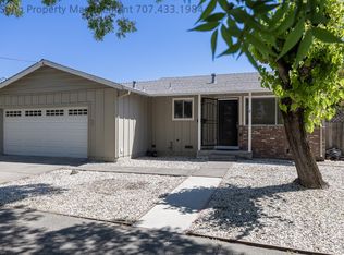 1558 W 3rd St, Santa Rosa, CA 95401