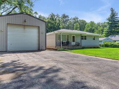 5747 Independence Ave, Portage, IN, 46368