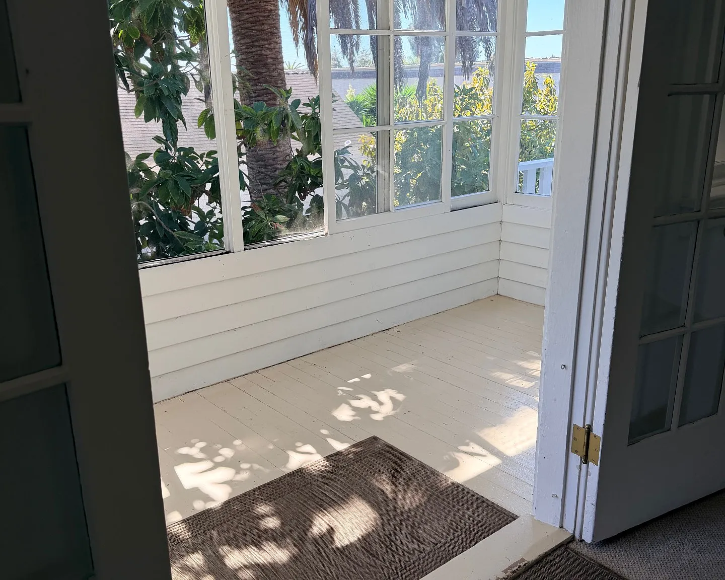 2 bed, 669 sqft, $3,850 — Photo 2
