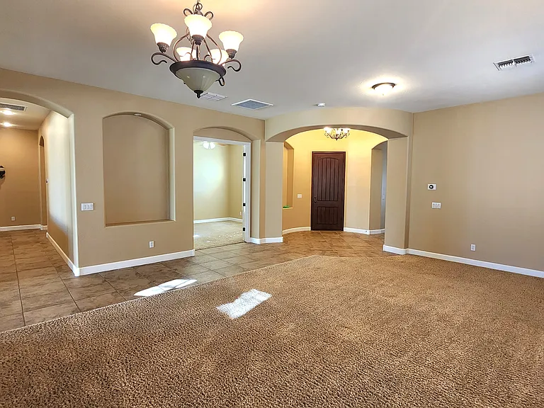 3840 E San Mateo Way — Photo 10