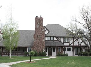1717 21st St NW, East Grand Forks, MN 56721