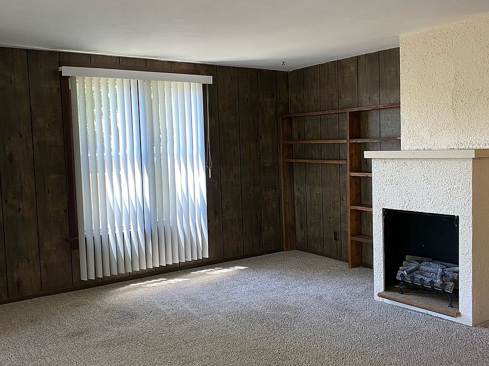 electric fireplace