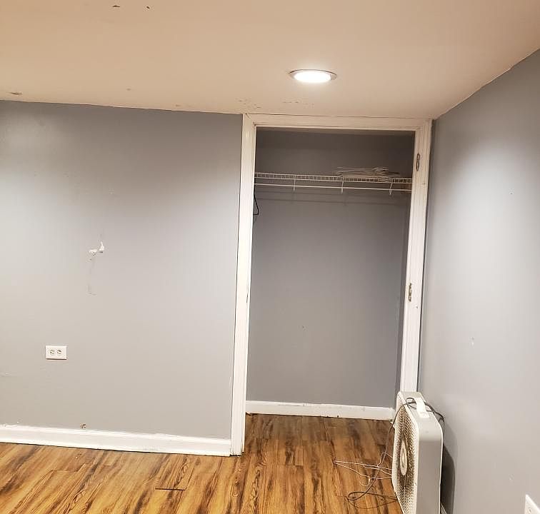 2nd image of 2657 W Monroe St