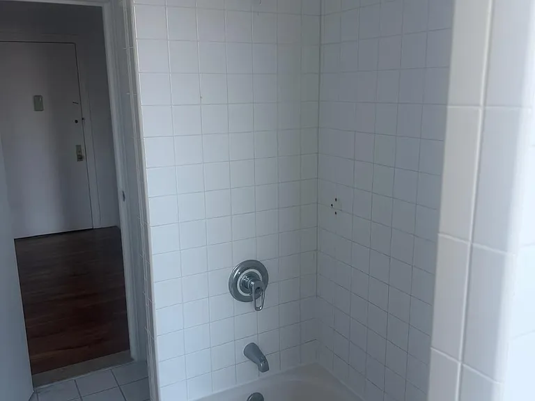 110 Highland Ave #61 — Photo 3