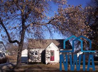 308 E Spruce St, Cherokee, IA 51012