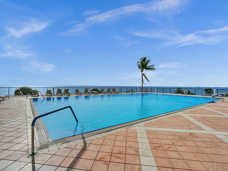 4280 Galt Ocean Dr #25H — Photo 36