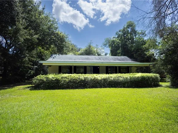 5301 Horseshoe Dr, Alexandria, LA 71302