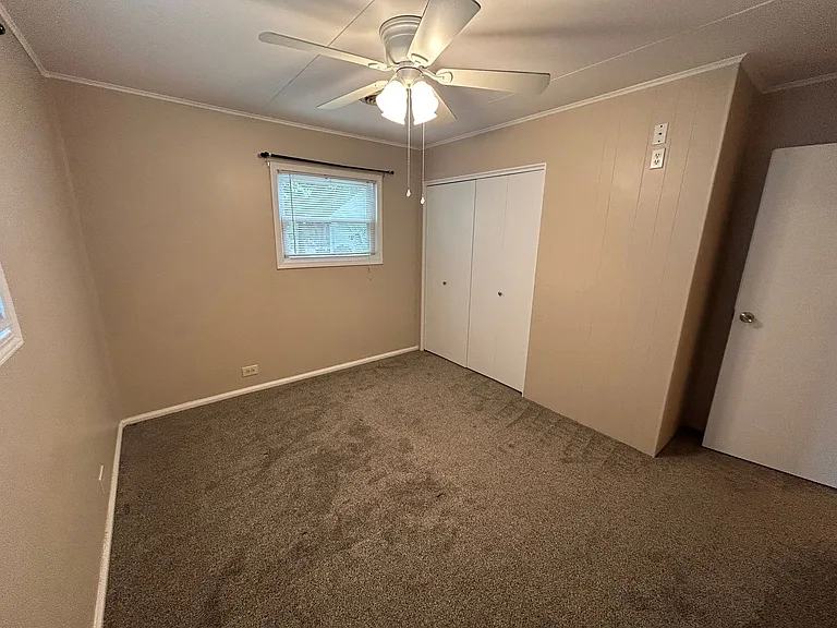 1700 W Granview Dr — Photo 7