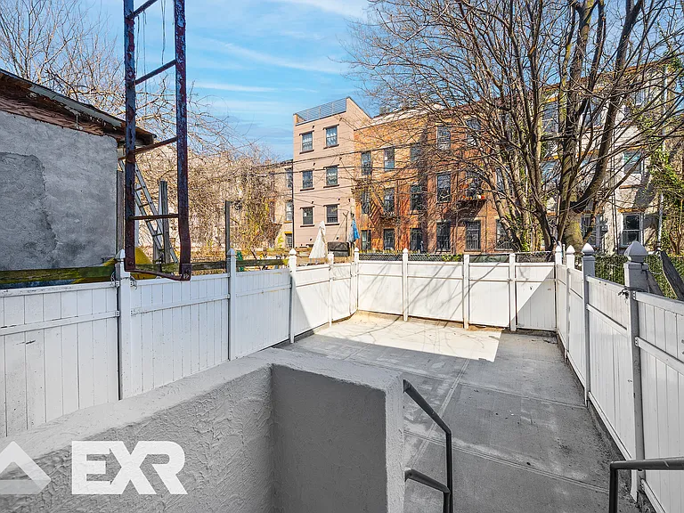 987 Lafayette Ave #1B — Photo 15