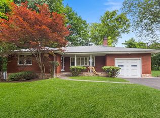 38 Park Ave W, White Plains, NY 10607