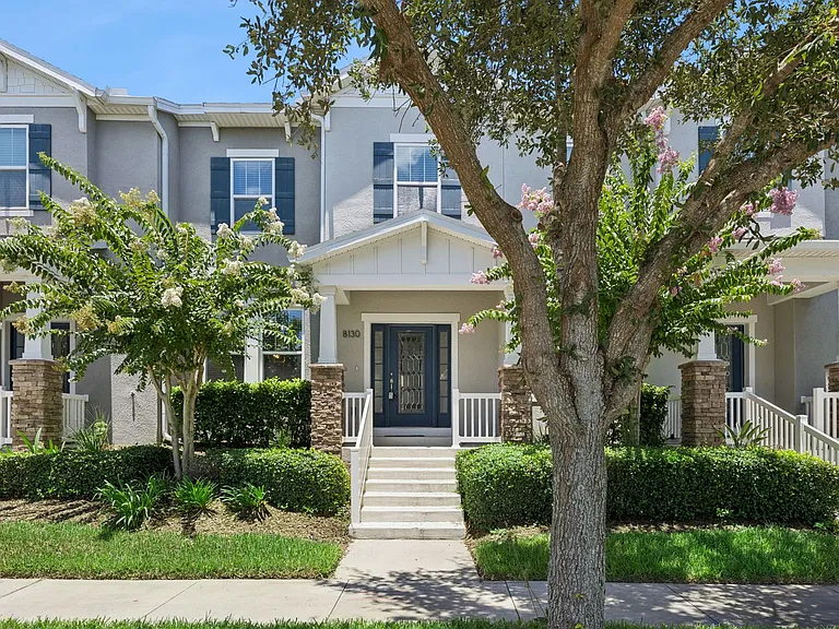 8130 Bluejack Oak Dr — Photo 1