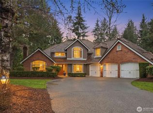 25711 SE 31st Place, Sammamish, WA 98075