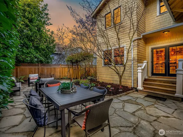 2333 Federal Avenue E, Seattle, WA 98102