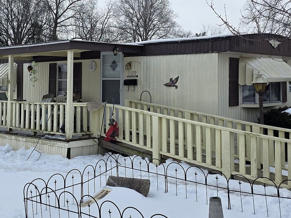 1st image of 1129 W Dorris St