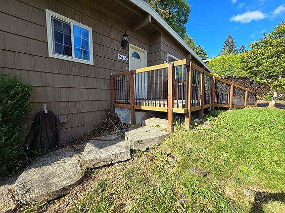 2nd image of 16426 SE 9th St