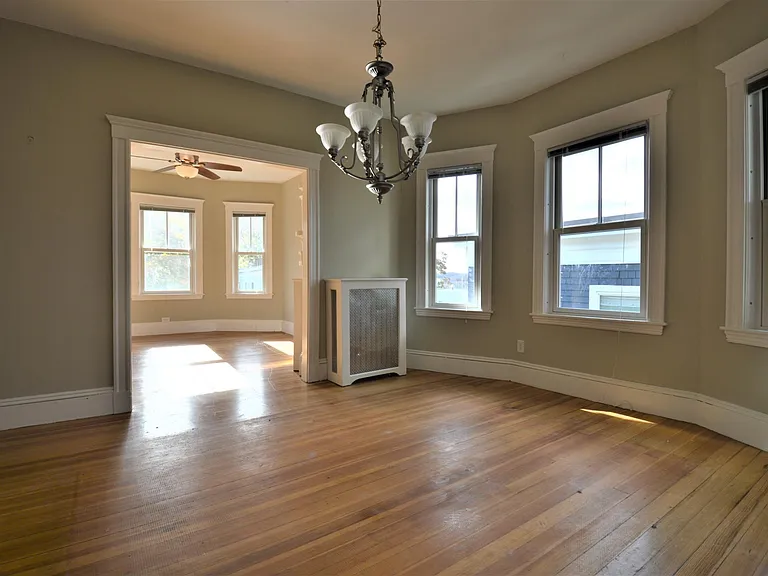 82 Montebello Rd #3 — Photo 6