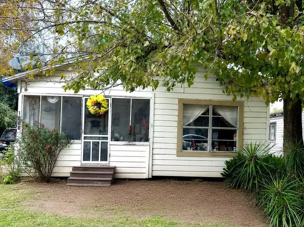1608 York St, Alexandria, LA 71301
