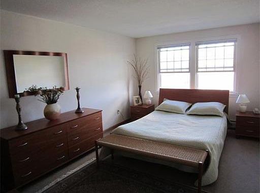 5th image of 10 Woodman Way APT 19